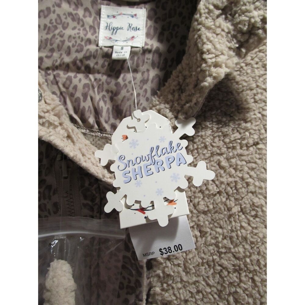 Hippie Rose Juniors' Snowflake Sherpa Snap-Front Jacket S & Sherpa Claw Clip NEW - Picture 4 of 5